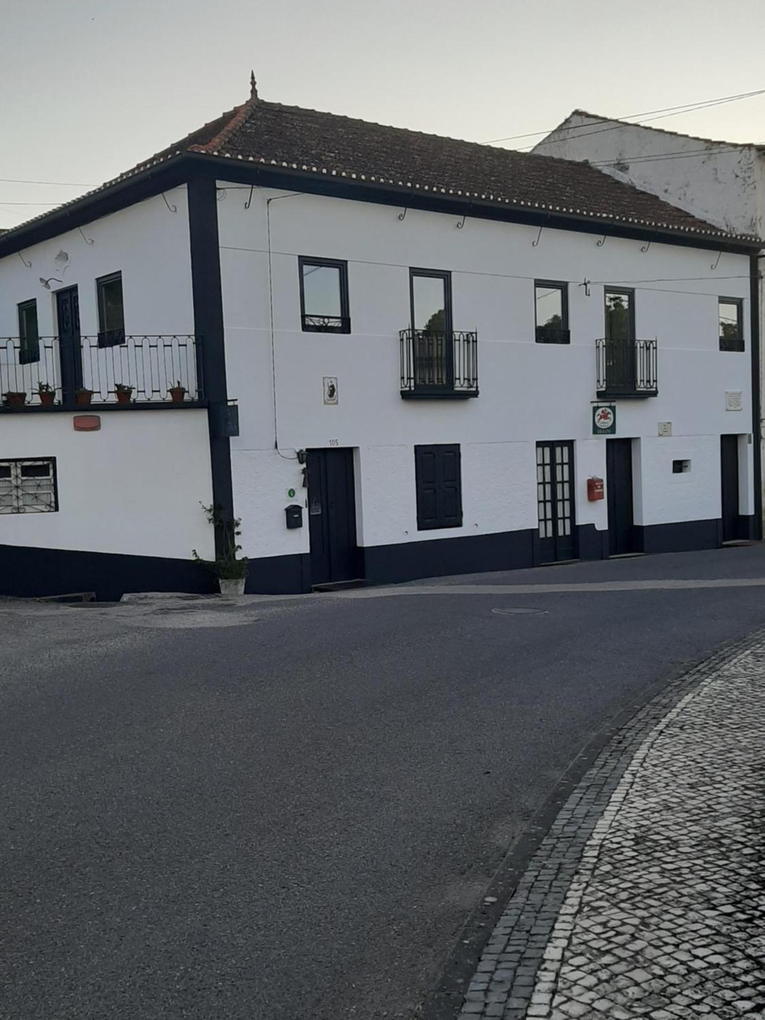 Casa Do Sr. Falcao ミランダ・ド・コルヴォ エクステリア 写真