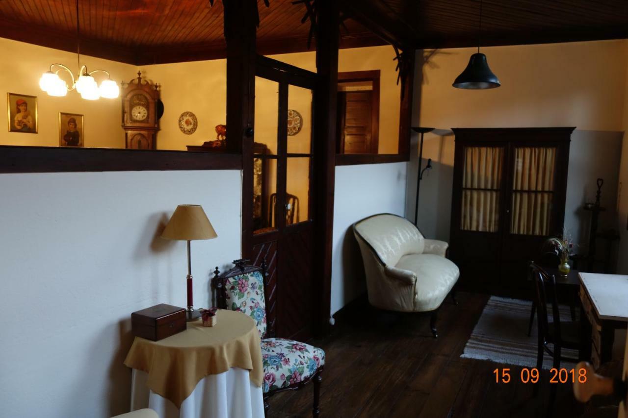 Casa Do Sr. Falcao ミランダ・ド・コルヴォ エクステリア 写真